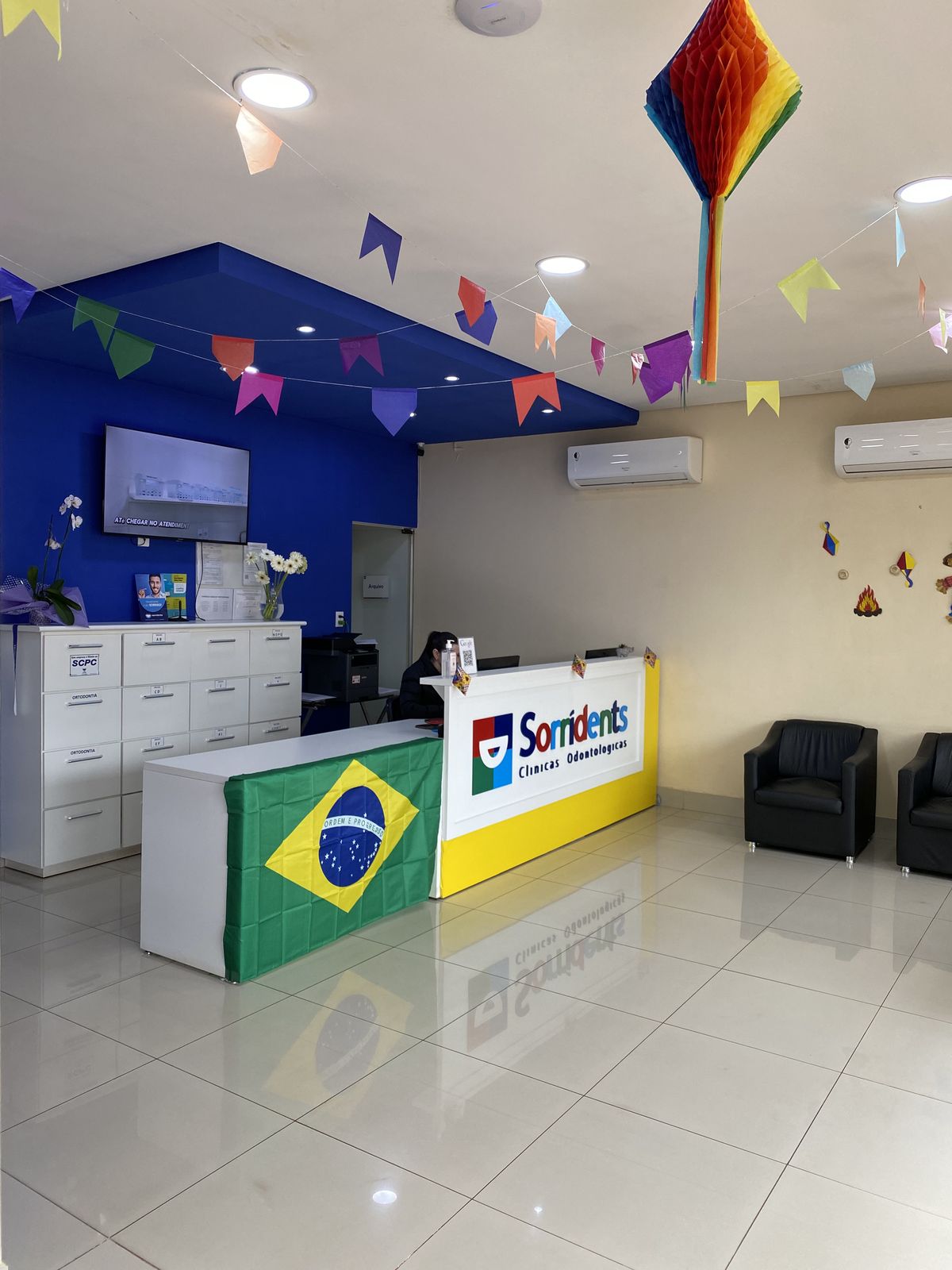 Recepção da Sorridents Dourados no Centro de Dourados, MS
